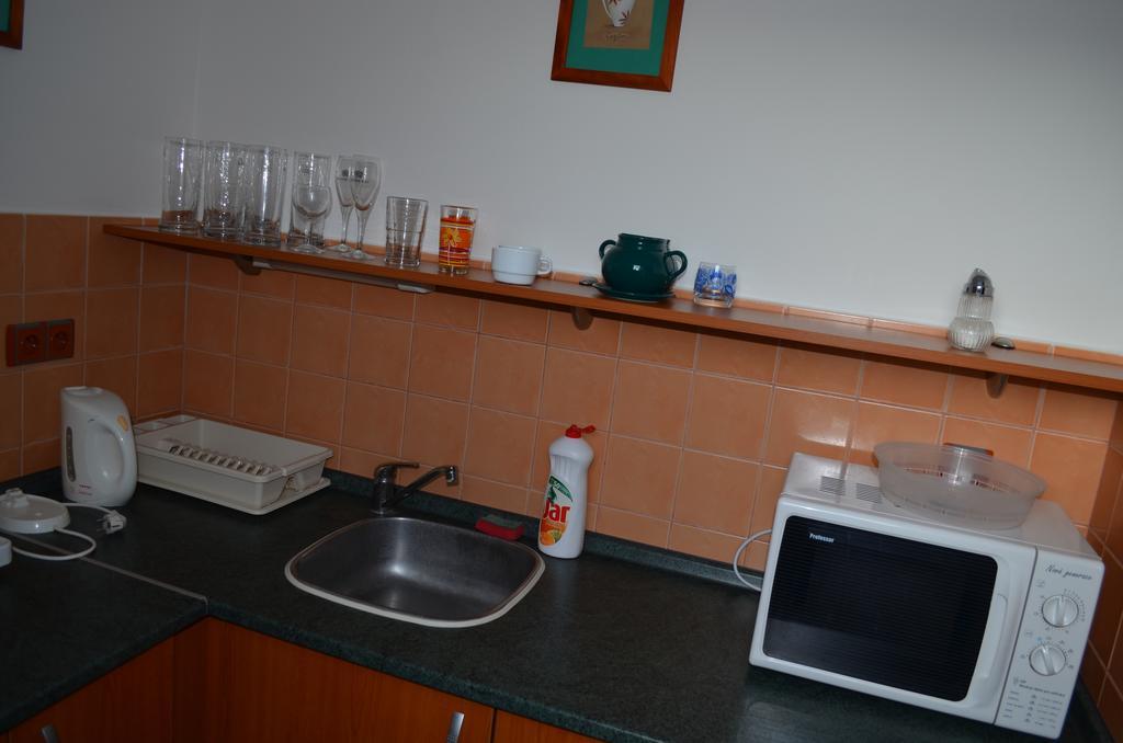 尤卡普拉酒店 Lázně Bělohrad 外观 照片